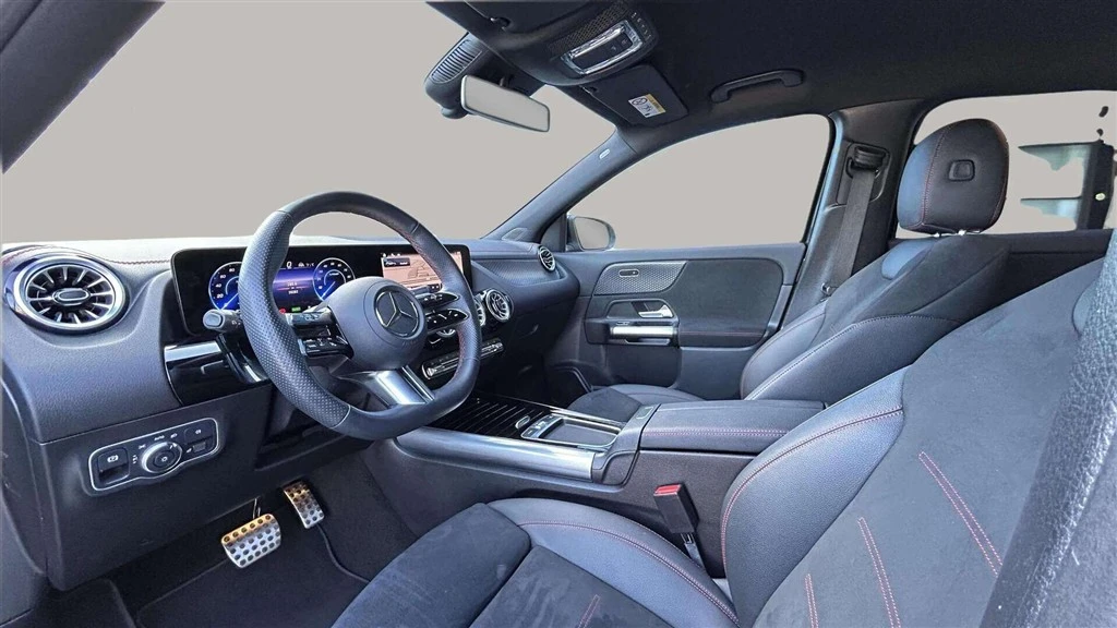 Mercedes-Benz-EQA-image-8