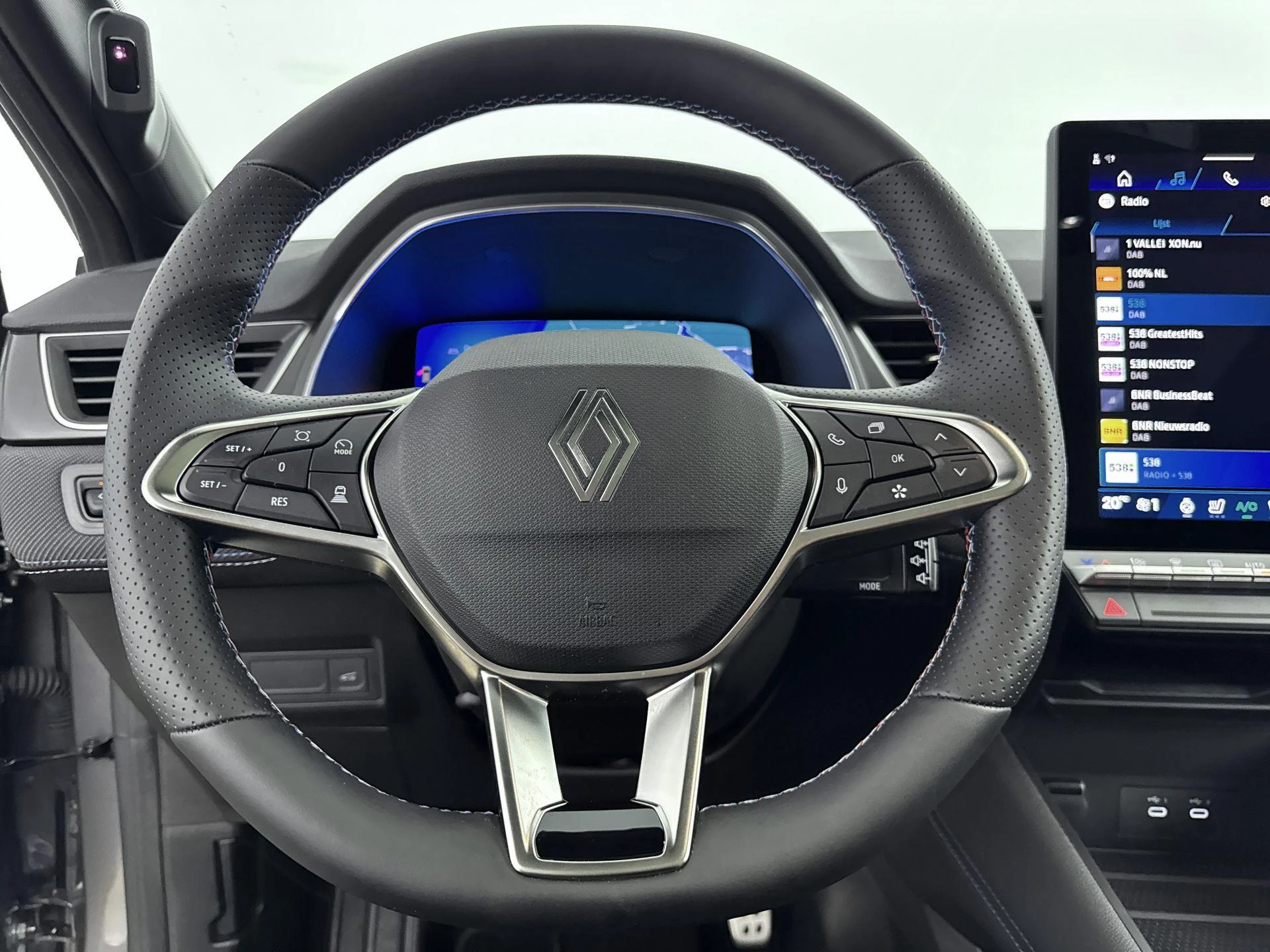 Renault-Symbioz-image-27