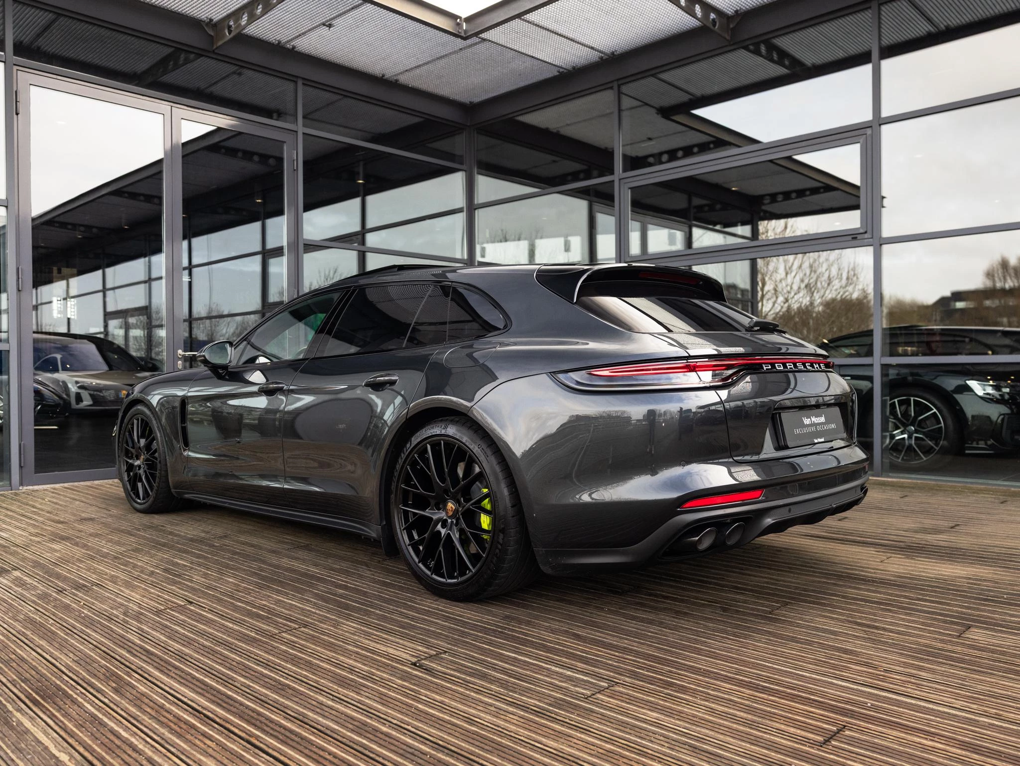 Porsche Panamera Sport Turismo 2.9 4 E-Hybrid Platinum Edition