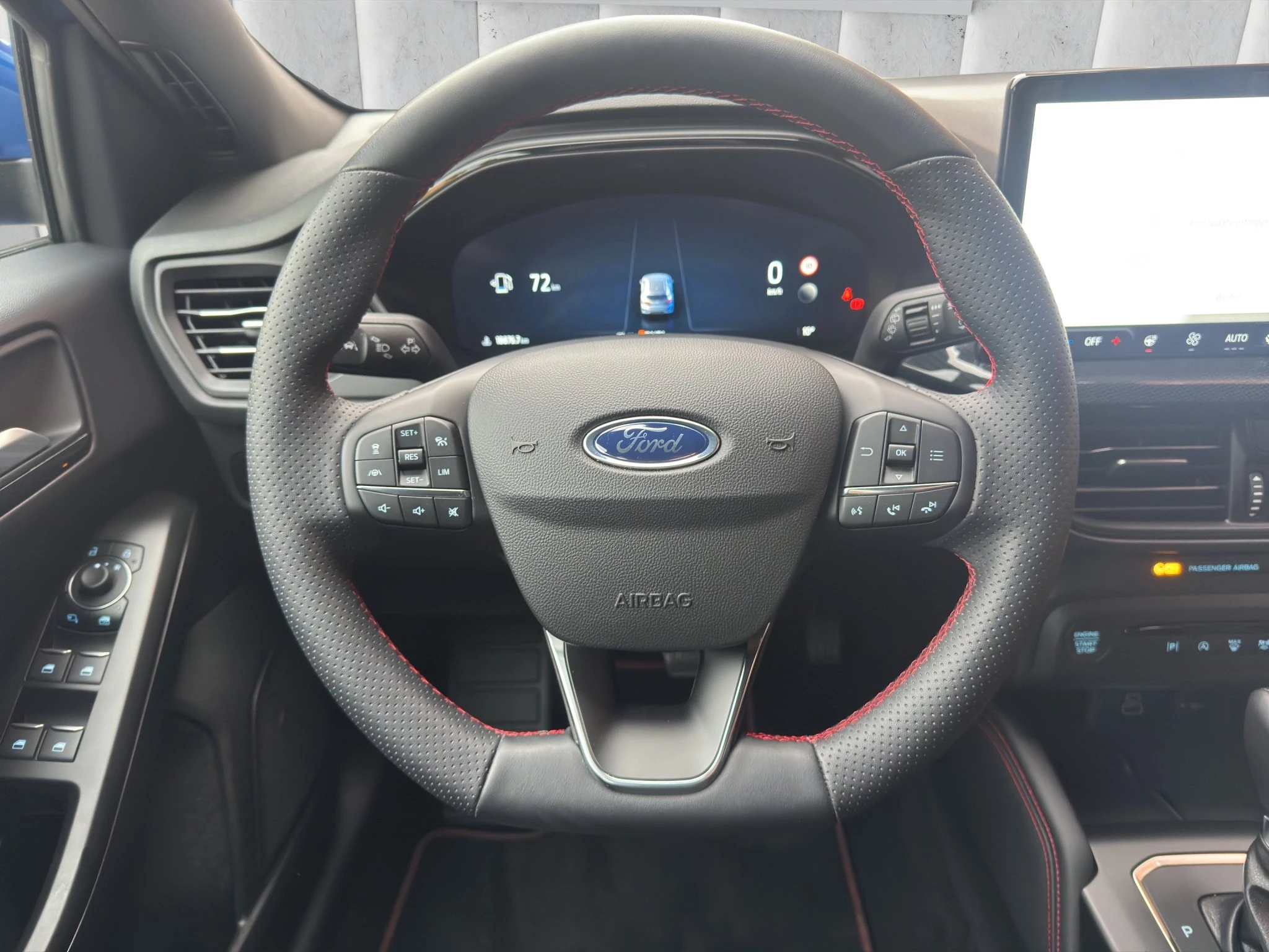 Ford Focus ST-Line X Turnier Aut. AHK Kamera LED WI-PKT