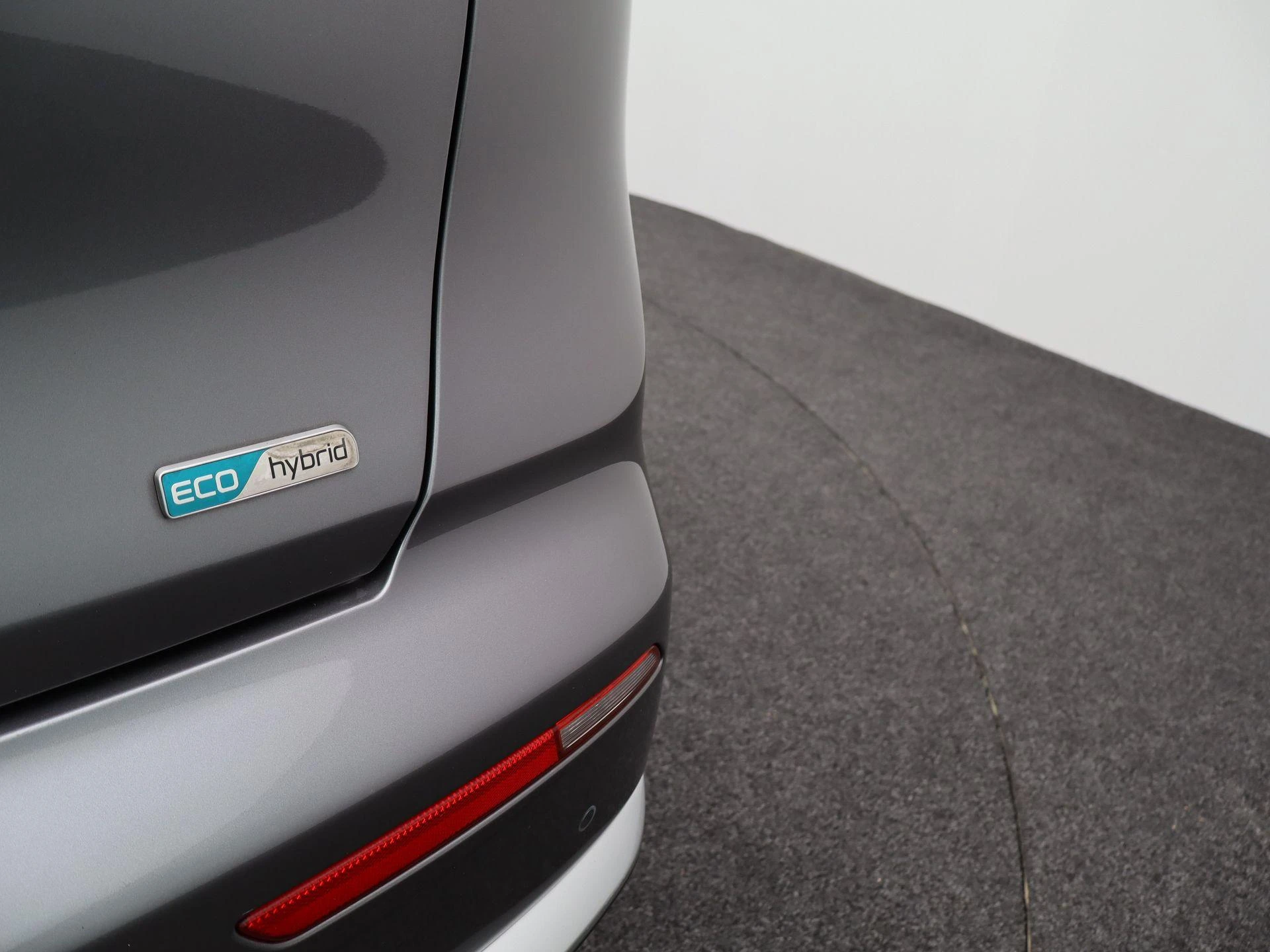 Kia-Niro-image-34