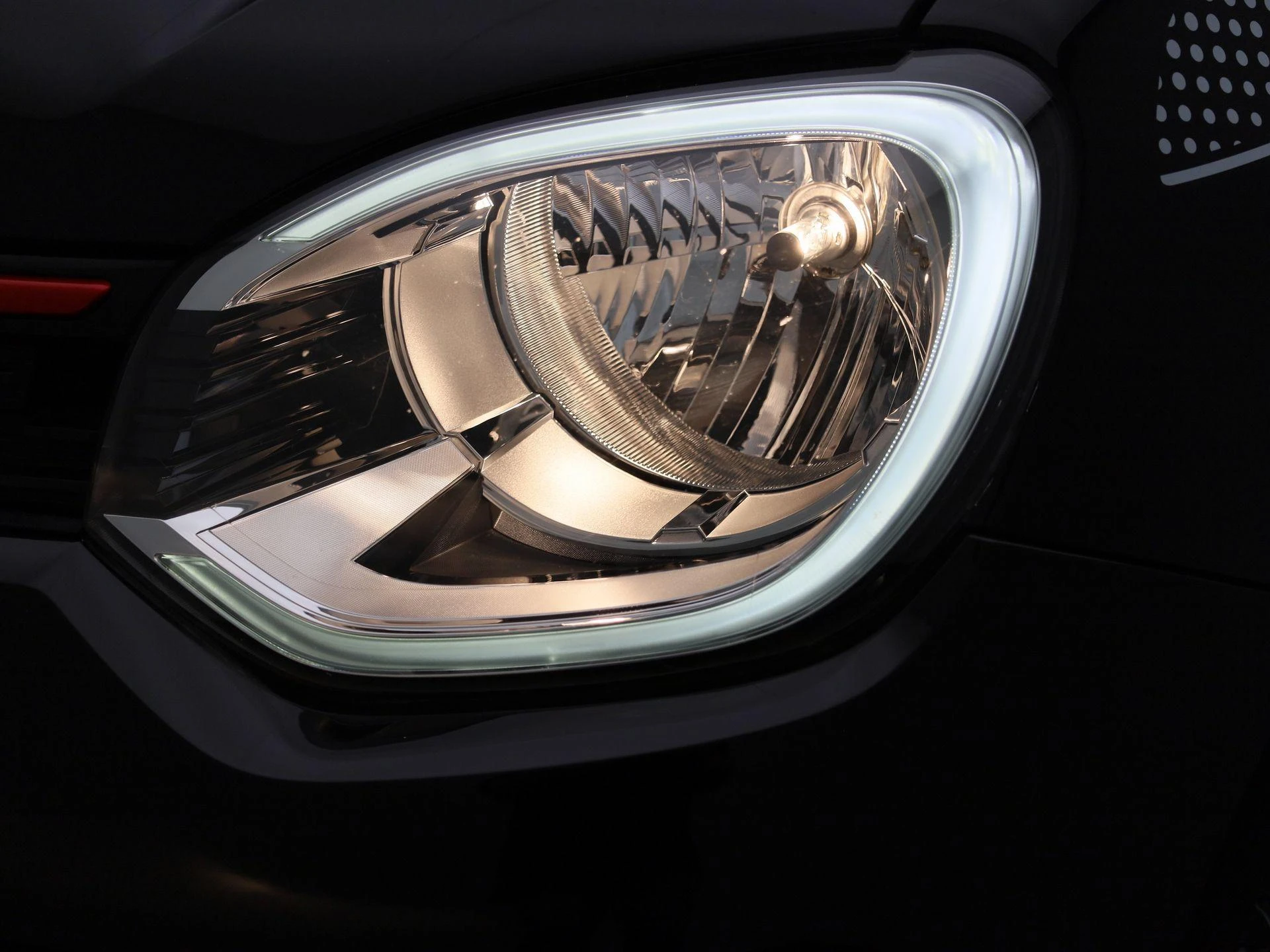 Renault-Twingo-image-13