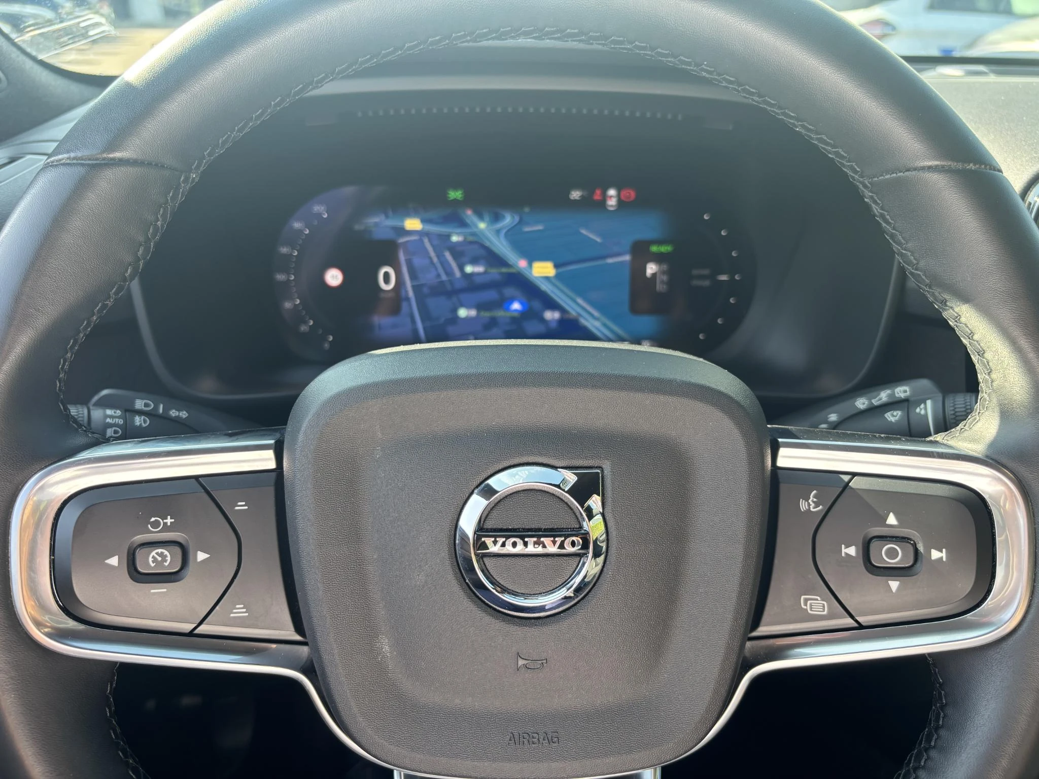 Volvo-XC40-image-13