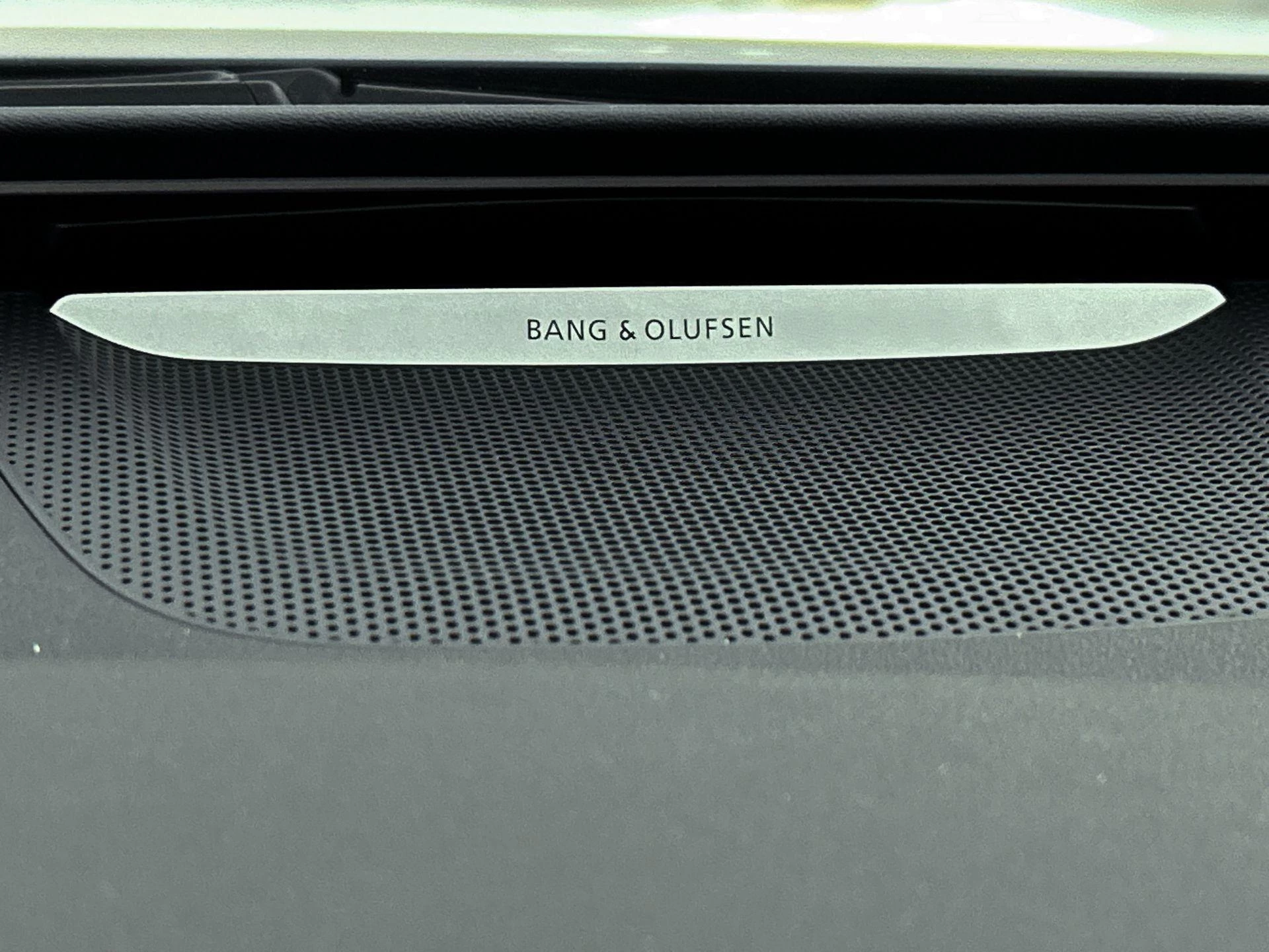 Audi-A6 Sportback e-tron-image-24