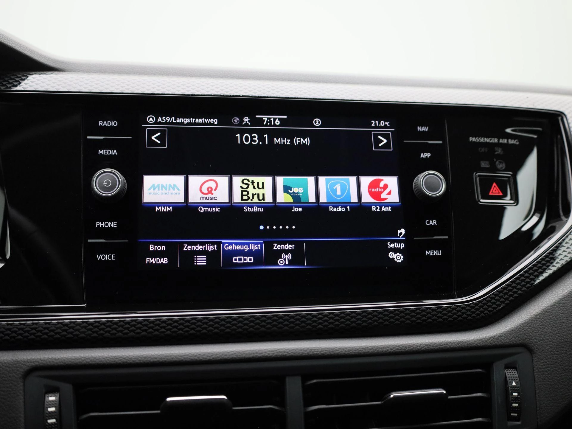 Volkswagen Polo 1.0 TSI Life Business
