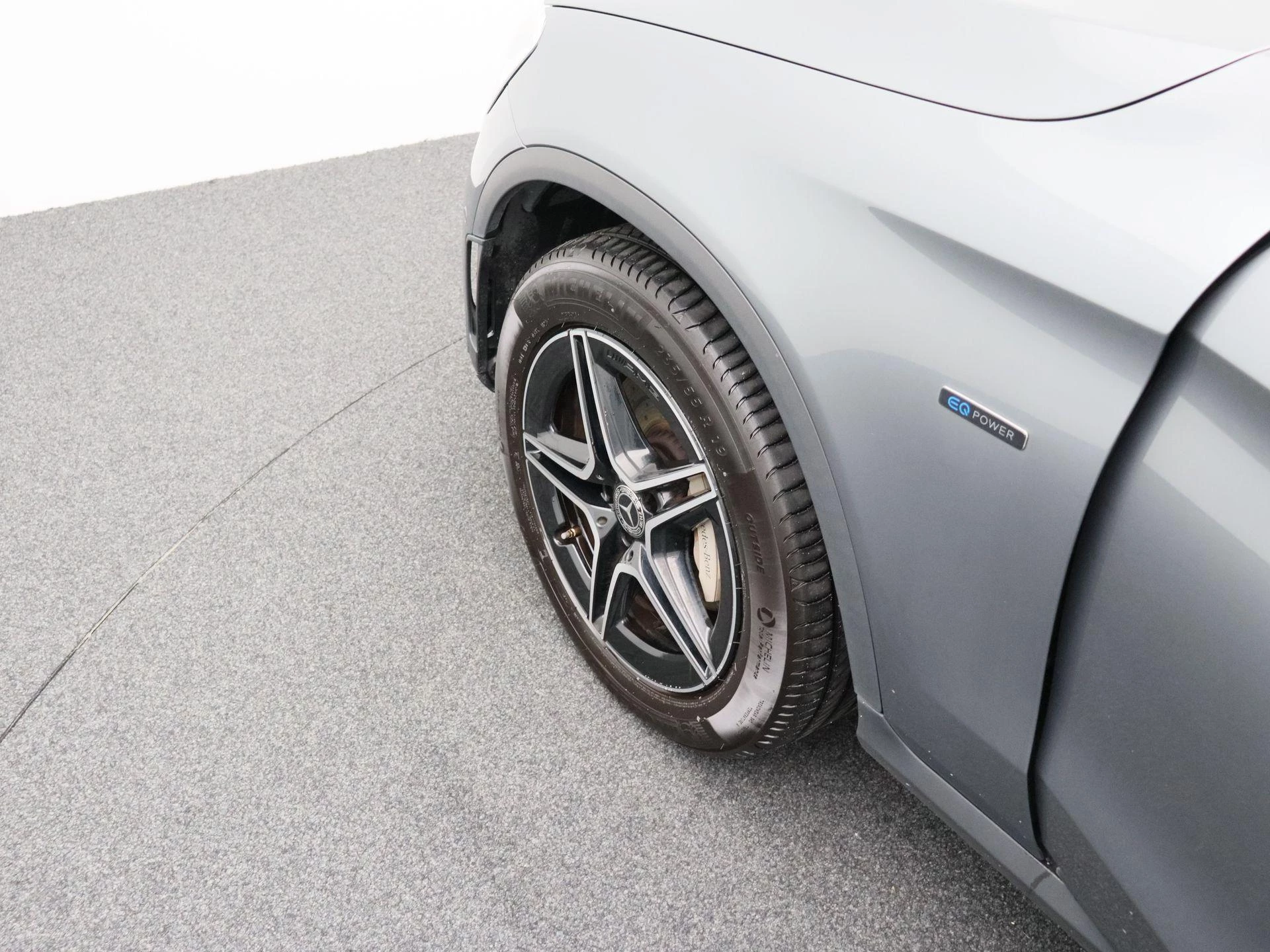 Mercedes-Benz-GLC-image-9