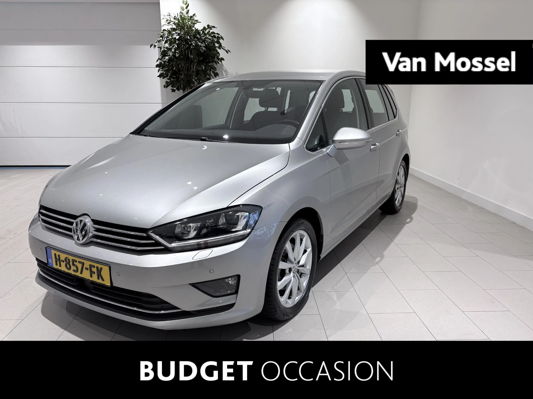 Volkswagen-Golf Sportsvan-image-0