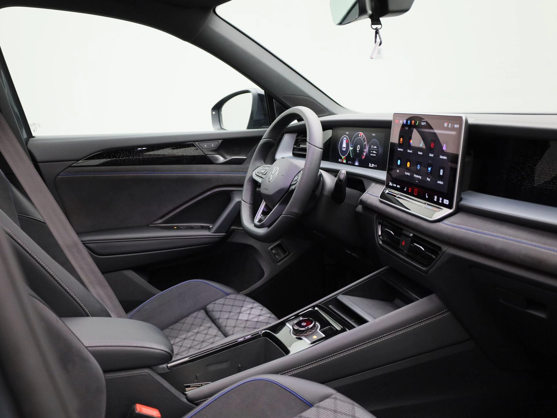 Volkswagen Tayron 1.5 eHybrid R-Line Edition 204 PK|
