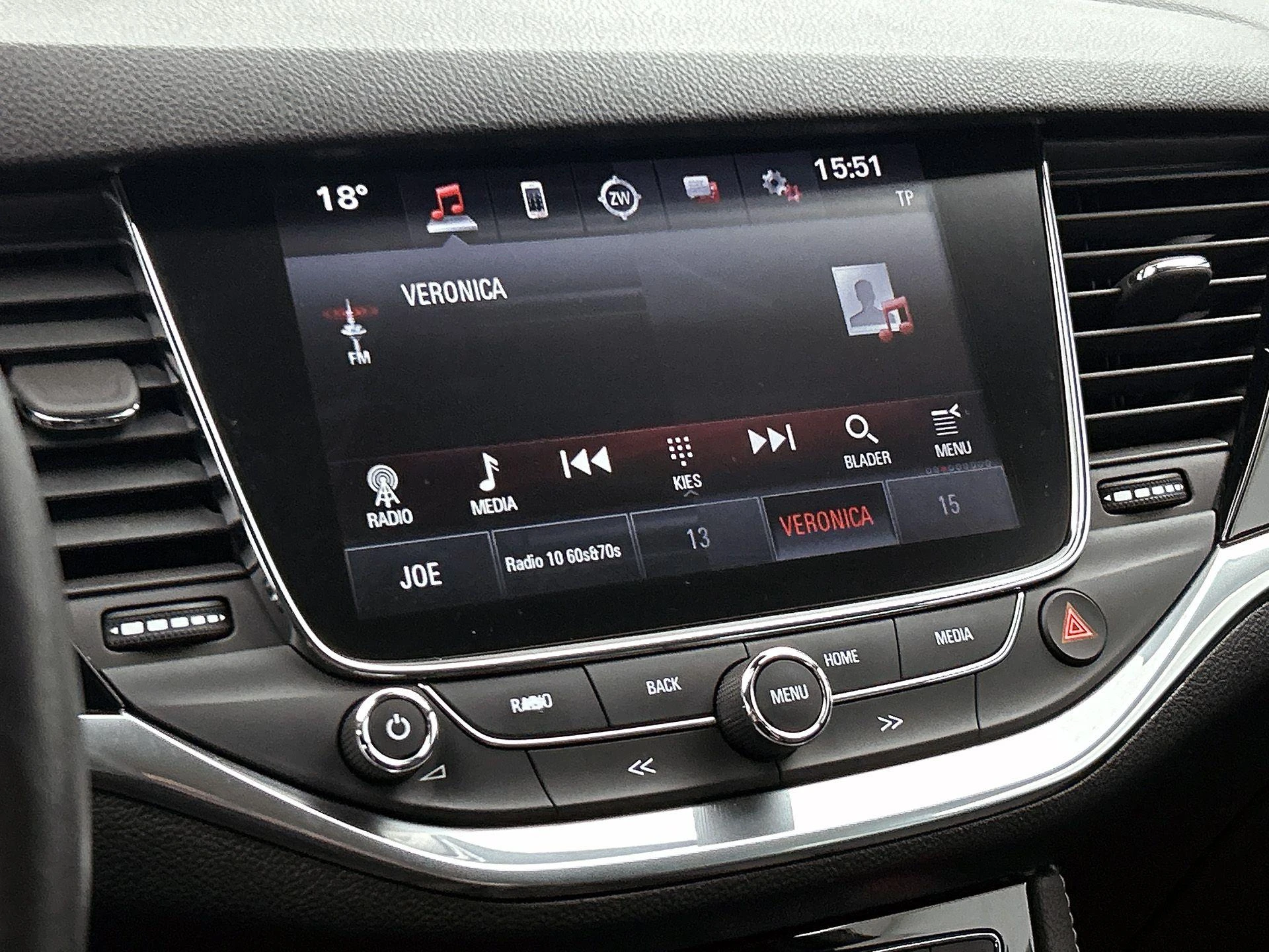 Opel-Astra-image-6