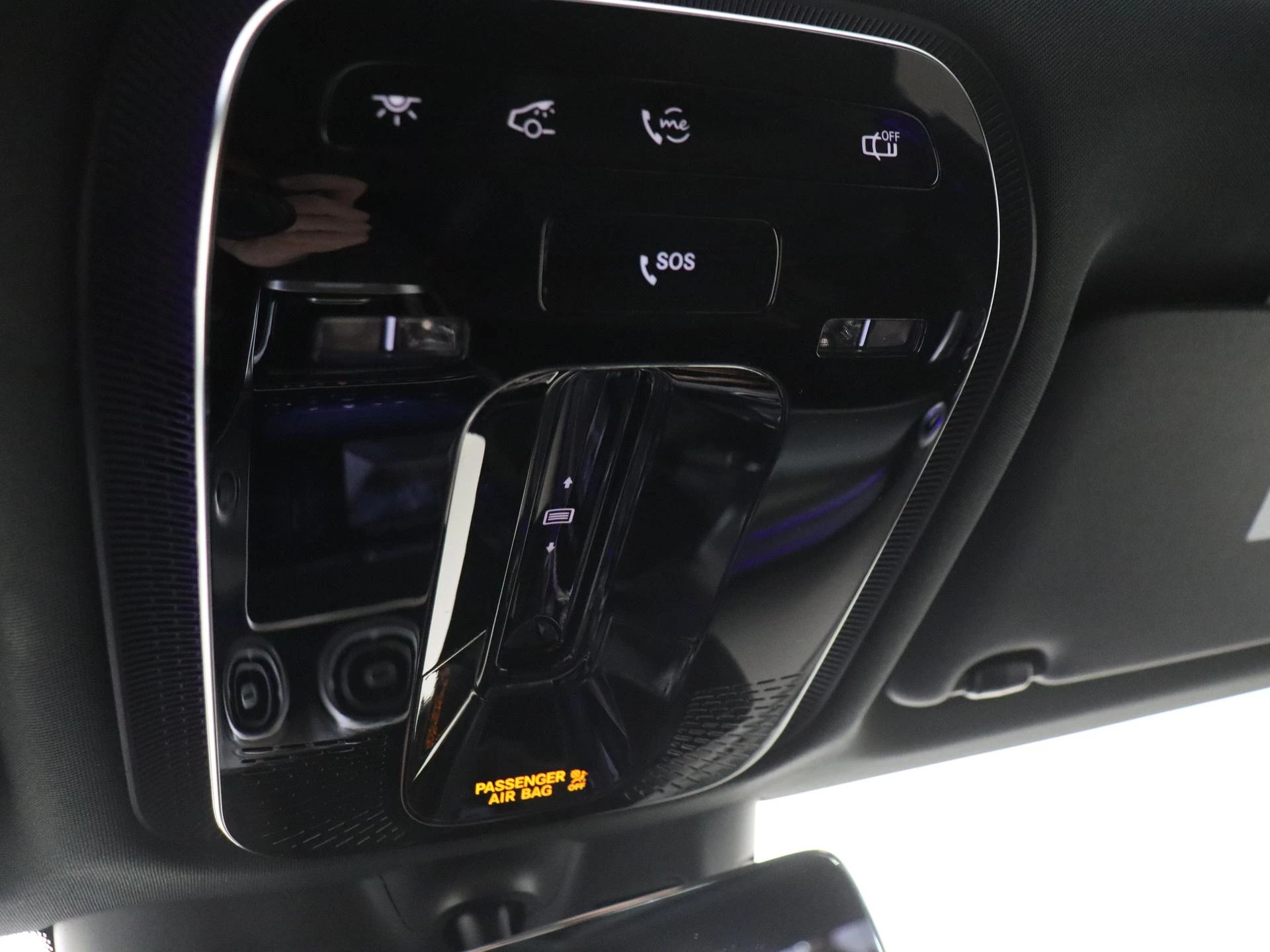 Mercedes-Benz-GLC-image-21