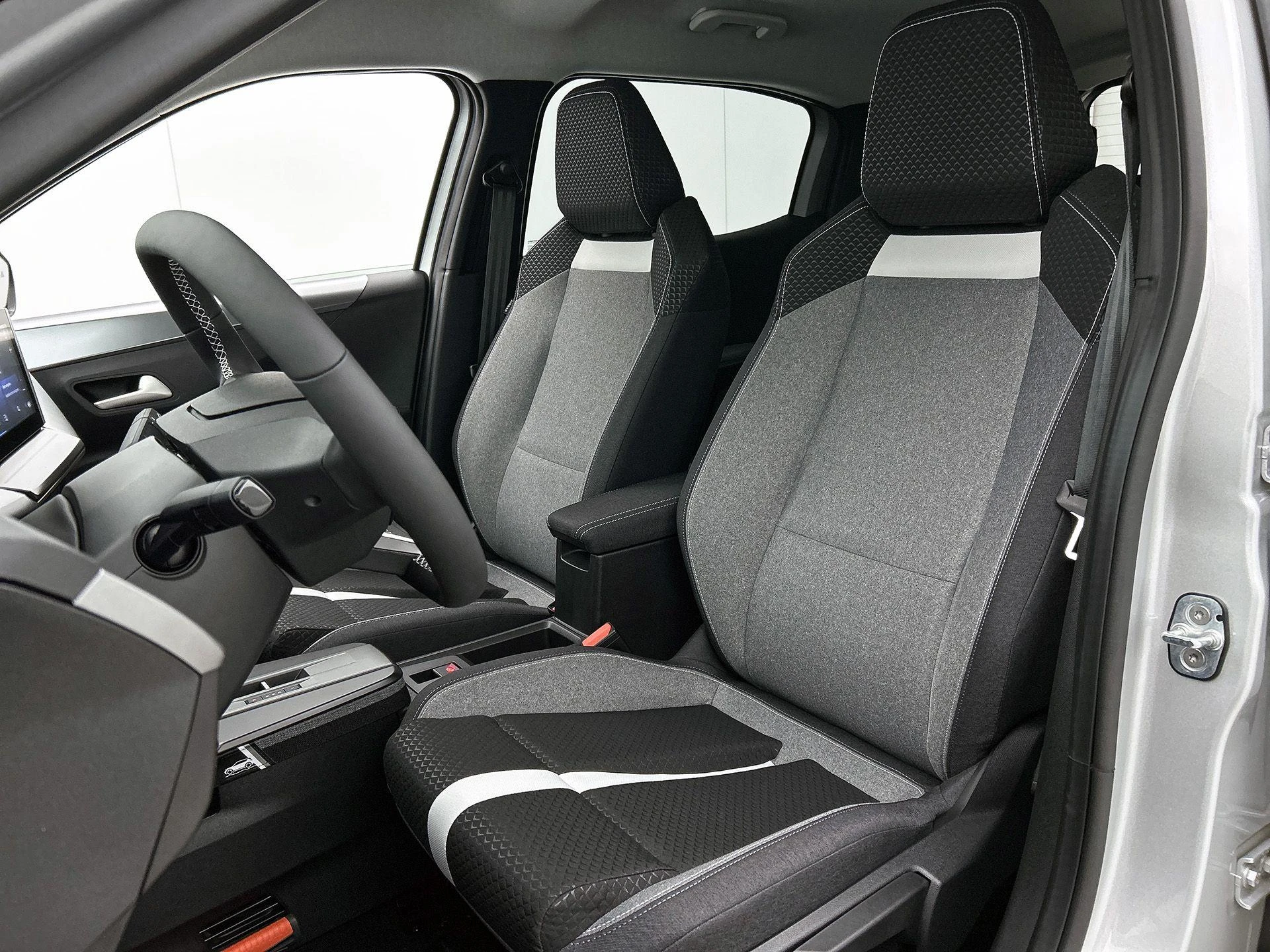 Opel-Frontera-image-33