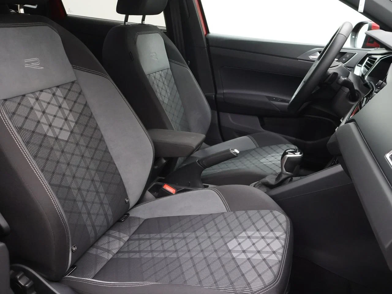 Volkswagen-Taigo-image-17