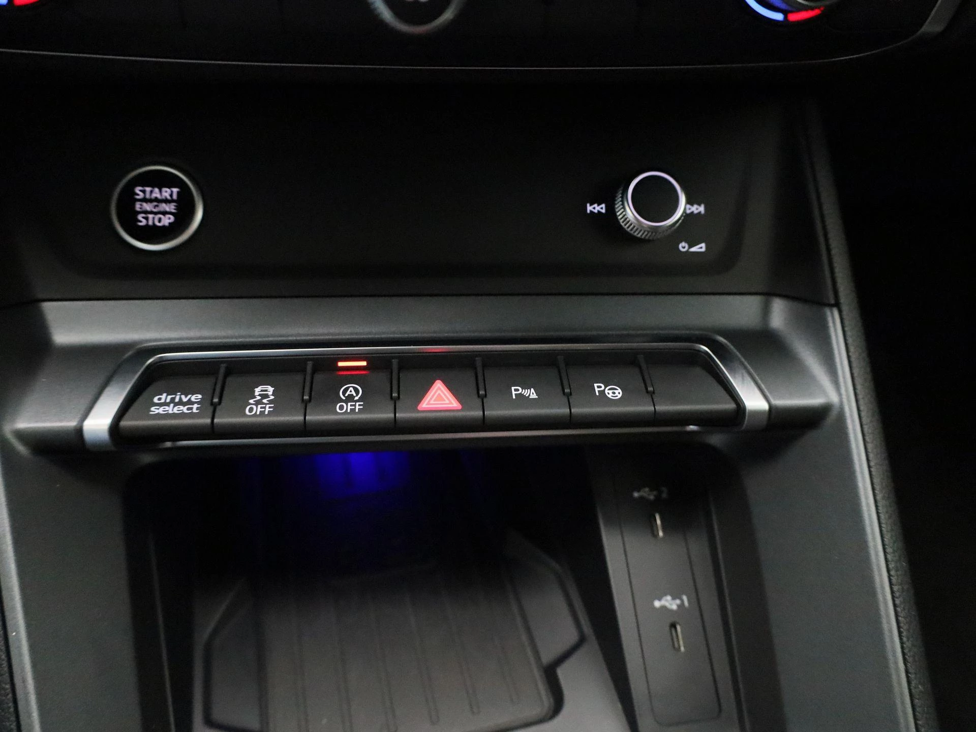Audi-Q3-image-26