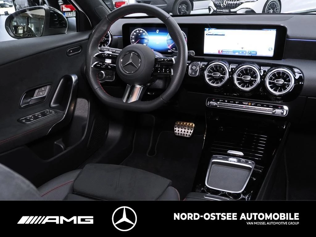 Mercedes-Benz A-Klasse 200 AMG NIGHT SHZ MBUX KEYLESS-GO AMG Line