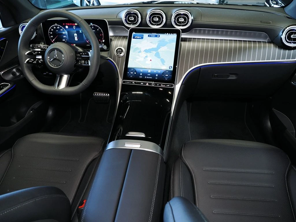 Mercedes-Benz-GLC 450 d-image-10
