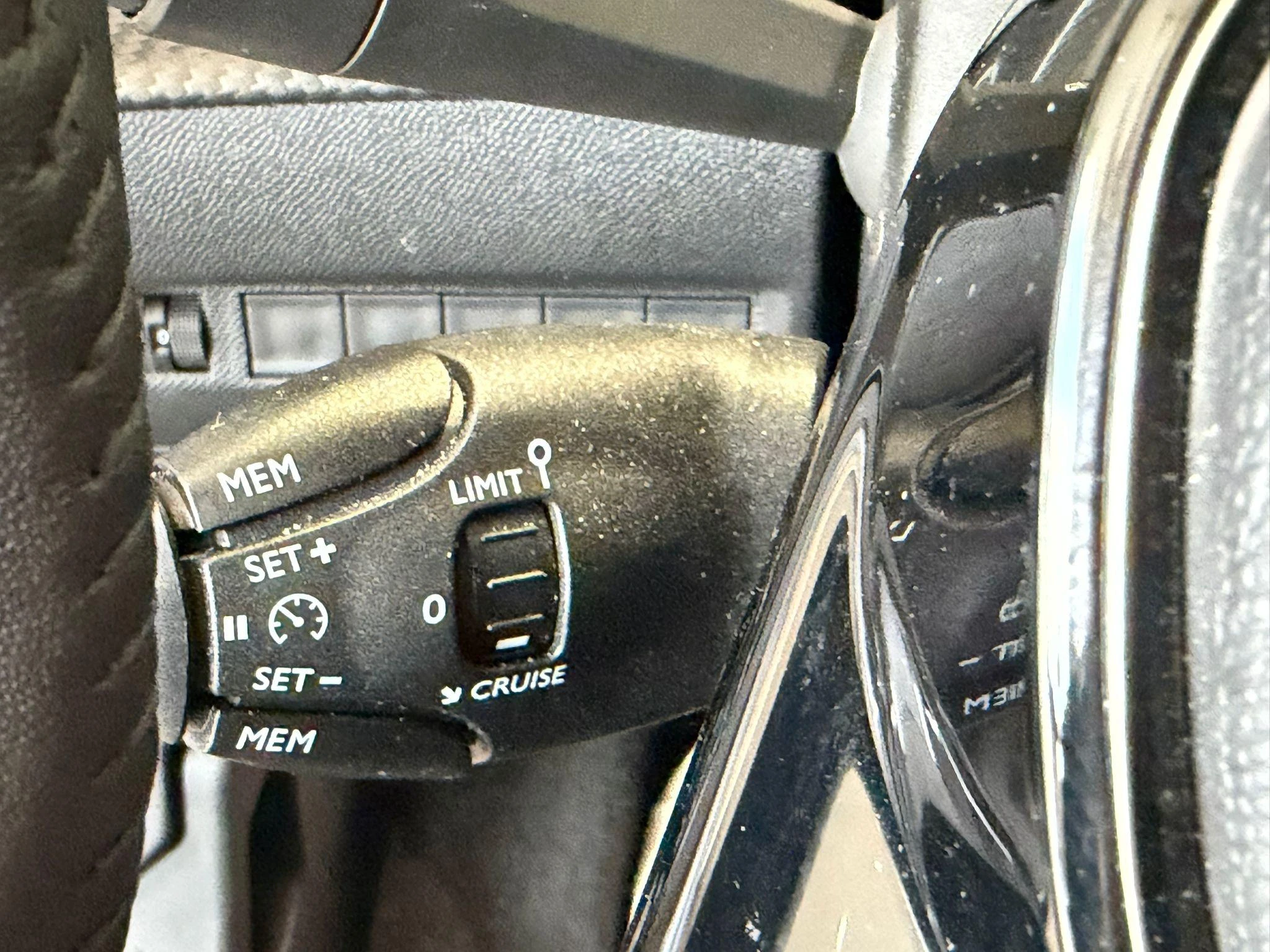 Peugeot-2008-image-16