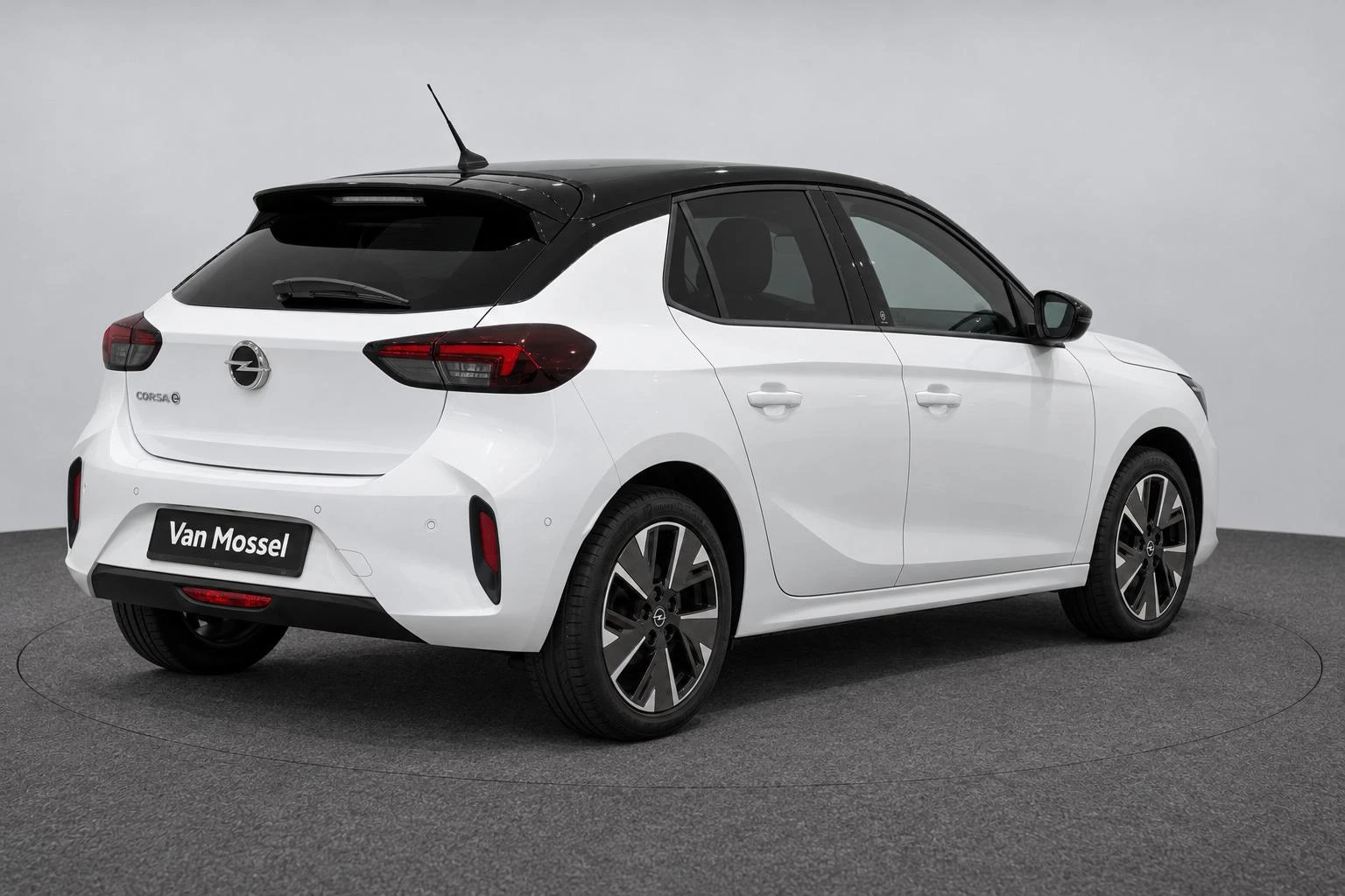 Opel-Corsa-e-image-4