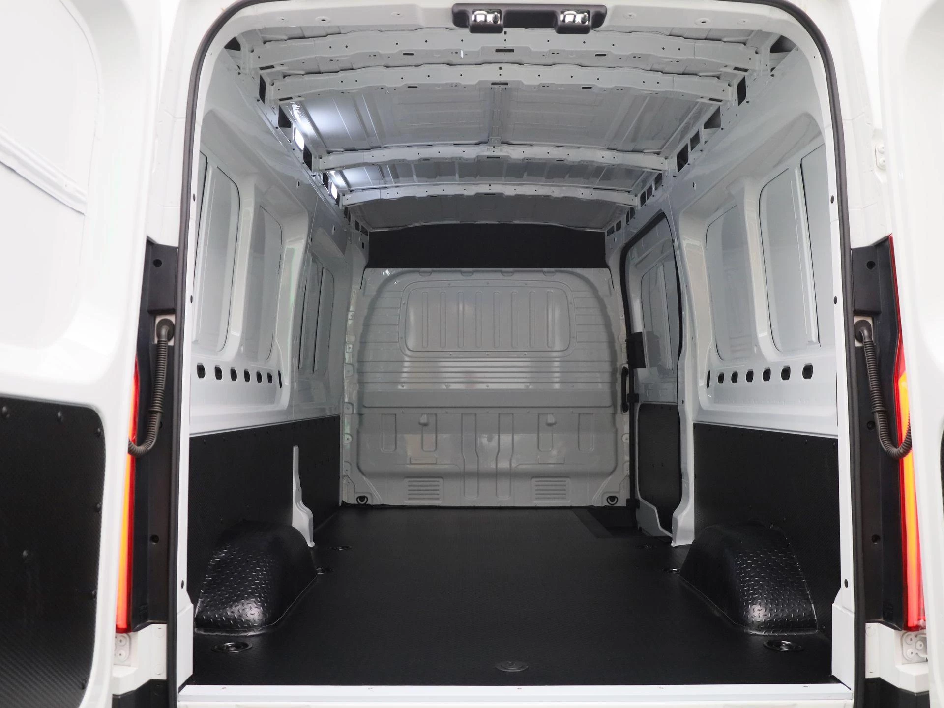 Maxus-eDeliver9-image-14