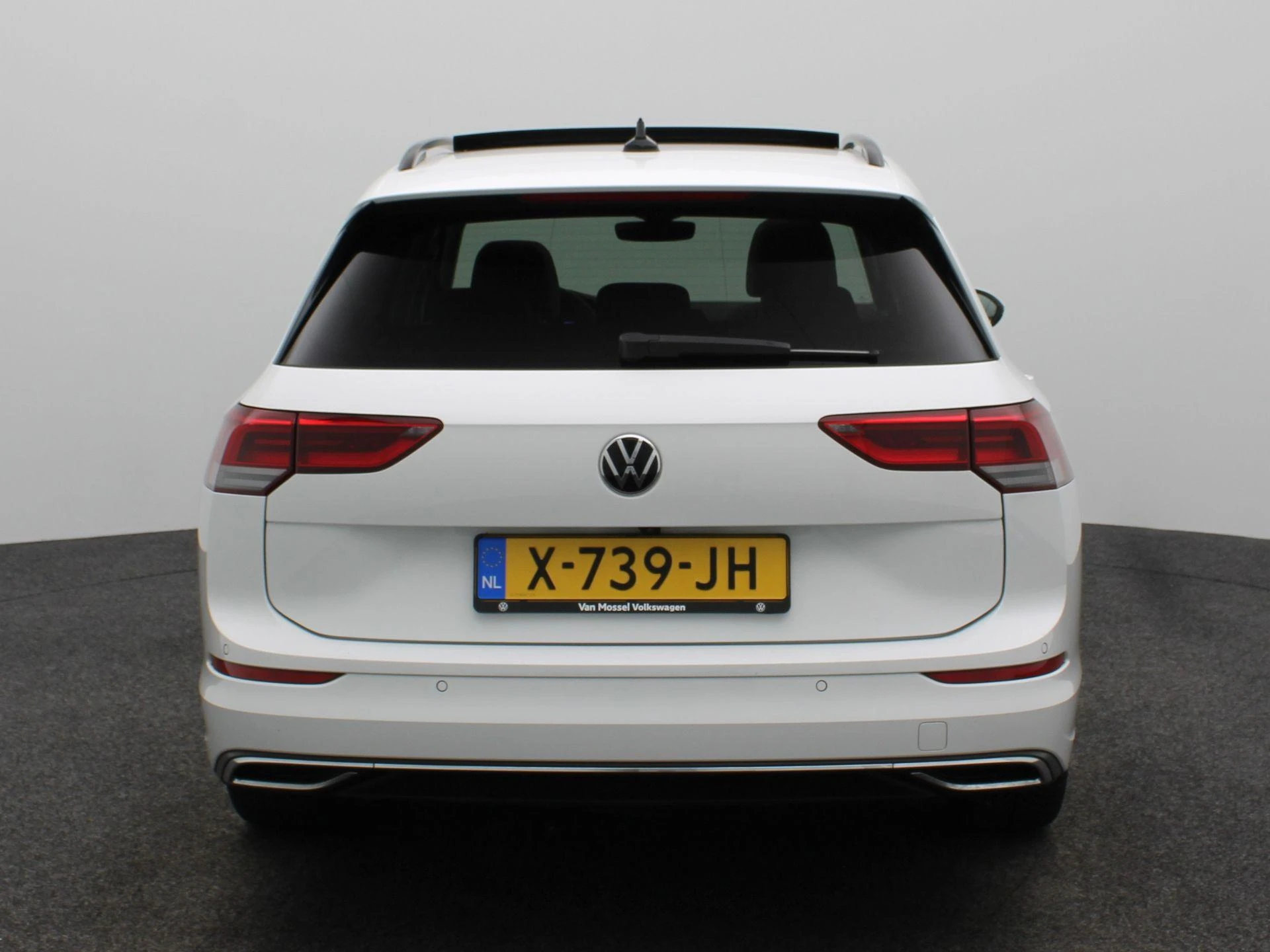 Volkswagen Golf Variant 1.5 eTSI R-Line Business