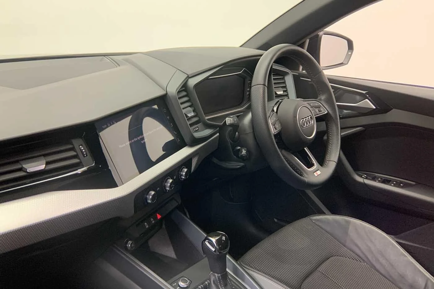 Audi-A1 Sportback-image-11