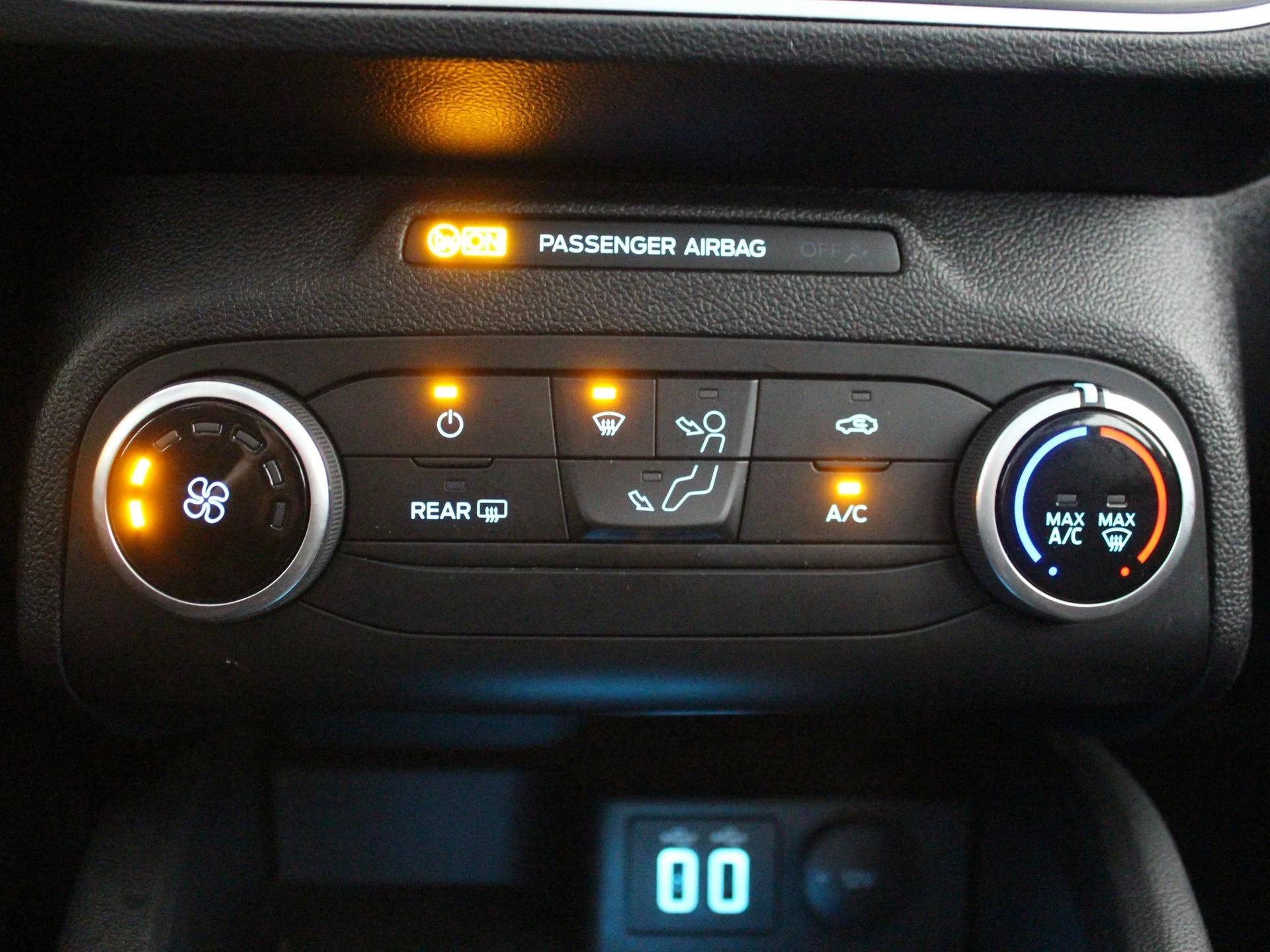 Ford-Focus-image-11