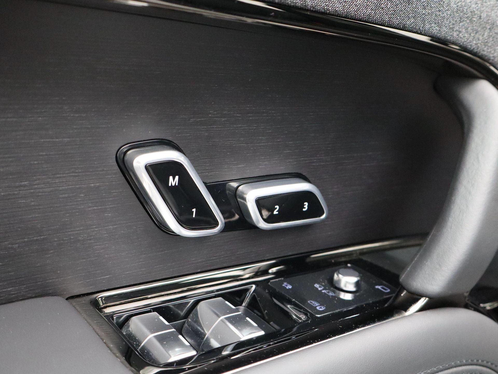 Land Rover-Range Rover Sport-image-27