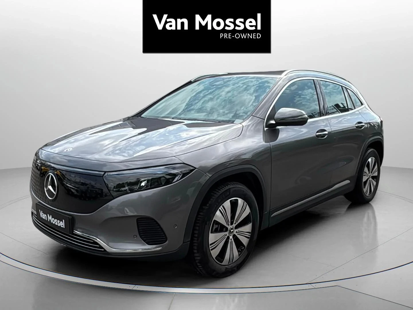 Mercedes-Benz-EQA-image-0