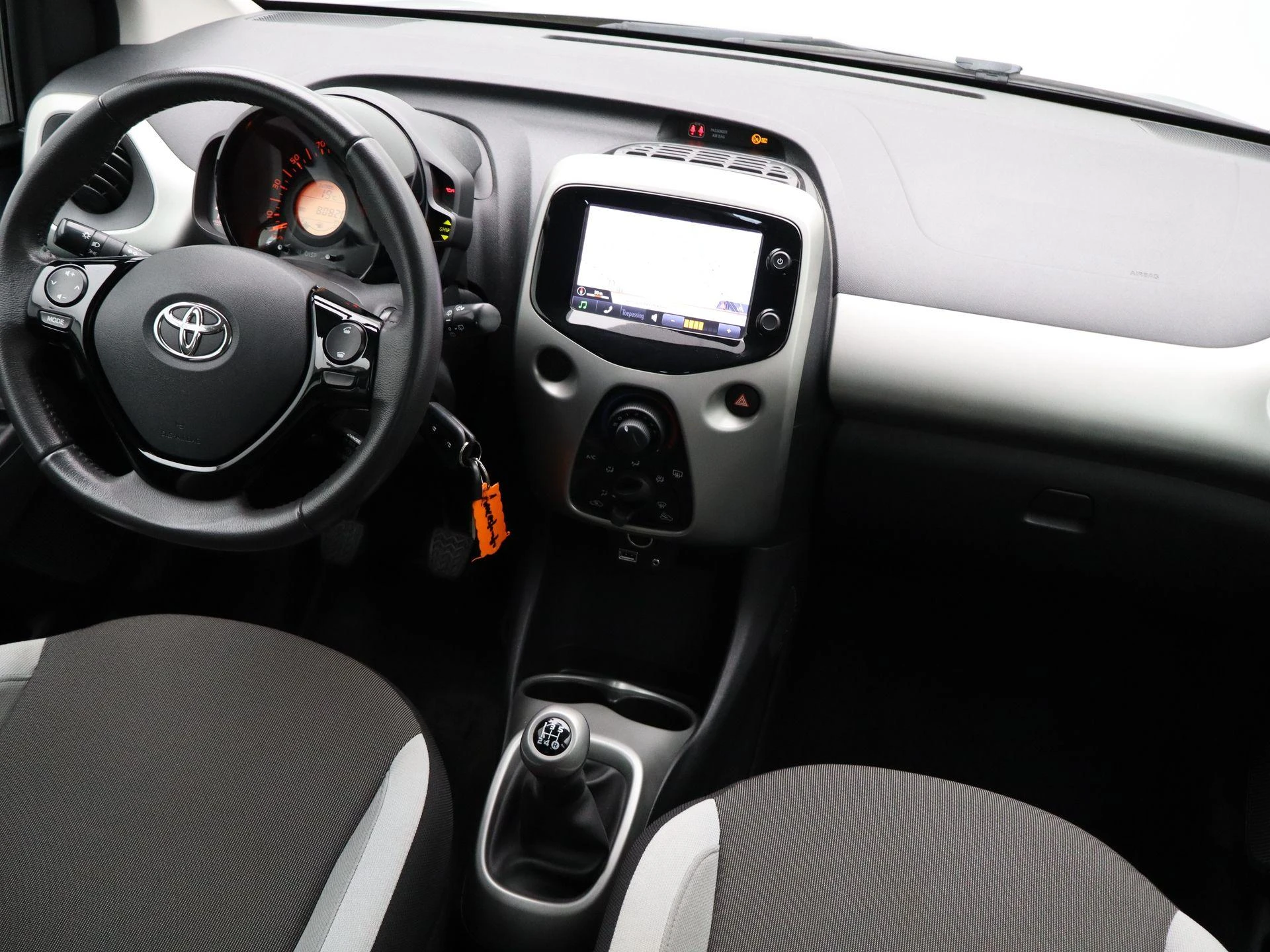 Toyota-Aygo-image-6