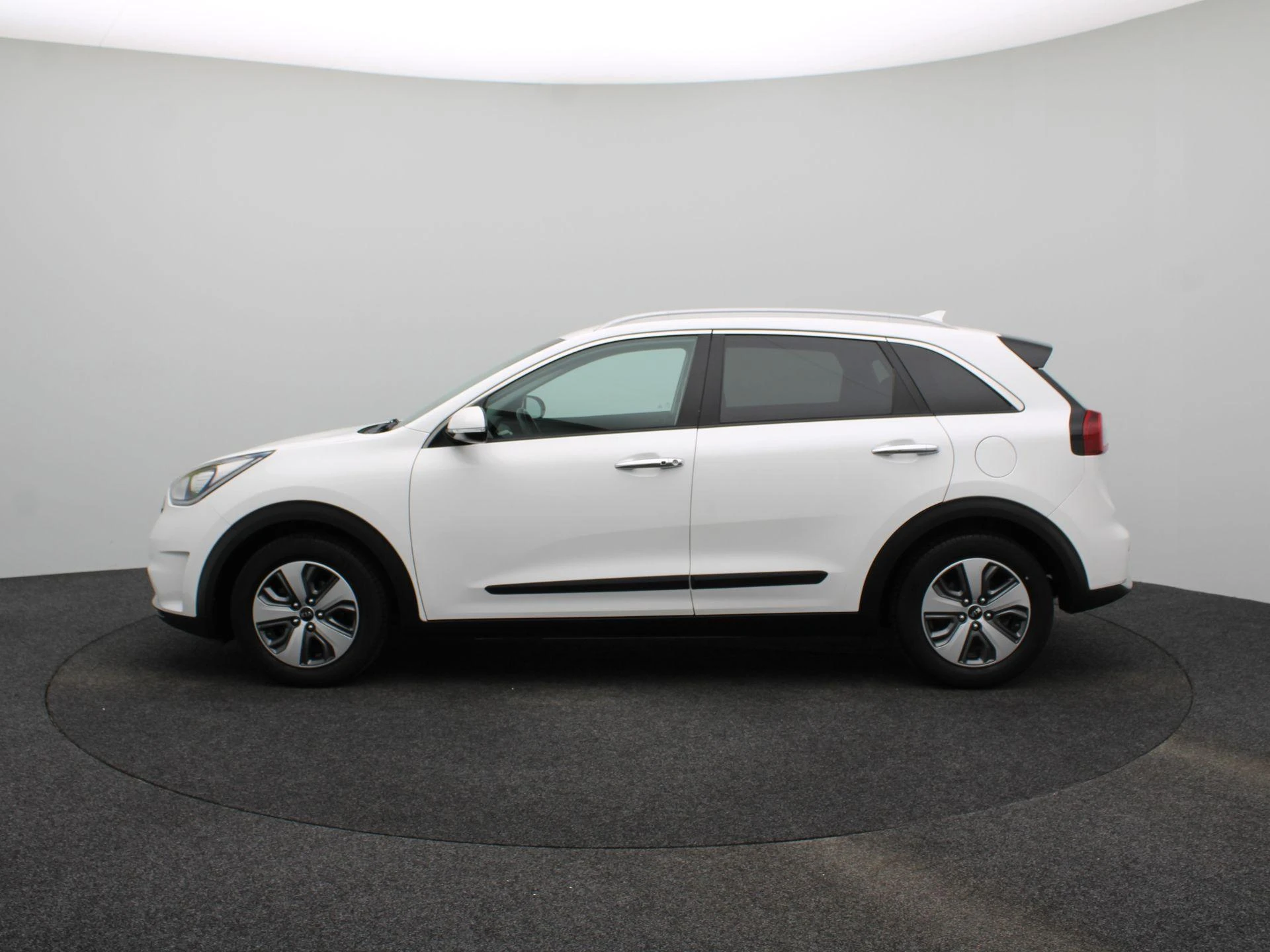 Kia-Niro-image-43