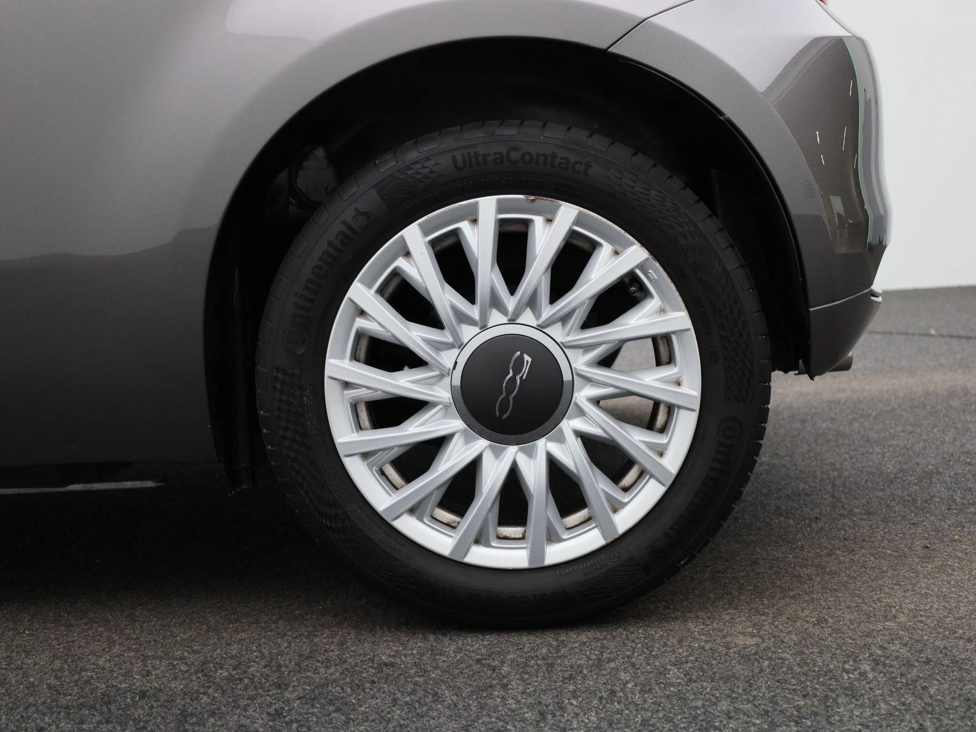 Fiat-500C-image-12