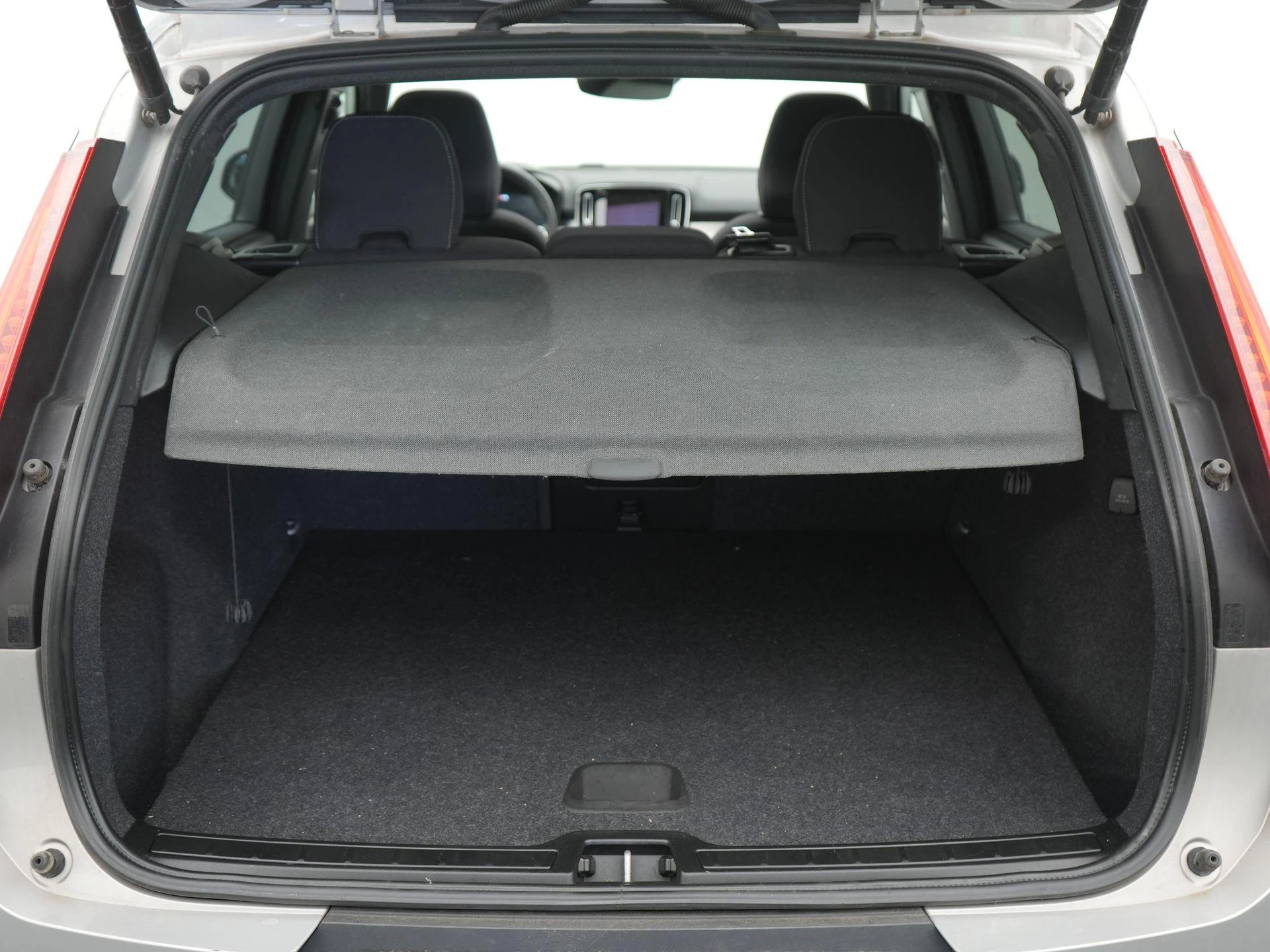 Volvo XC40 1.5 T4 Plug-in hybrid Plus Dark