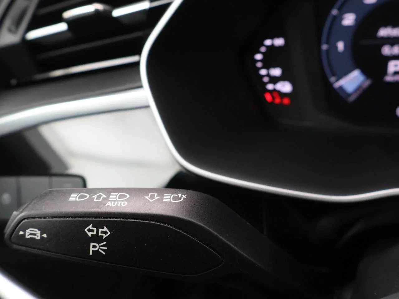 Audi-Q3-image-13