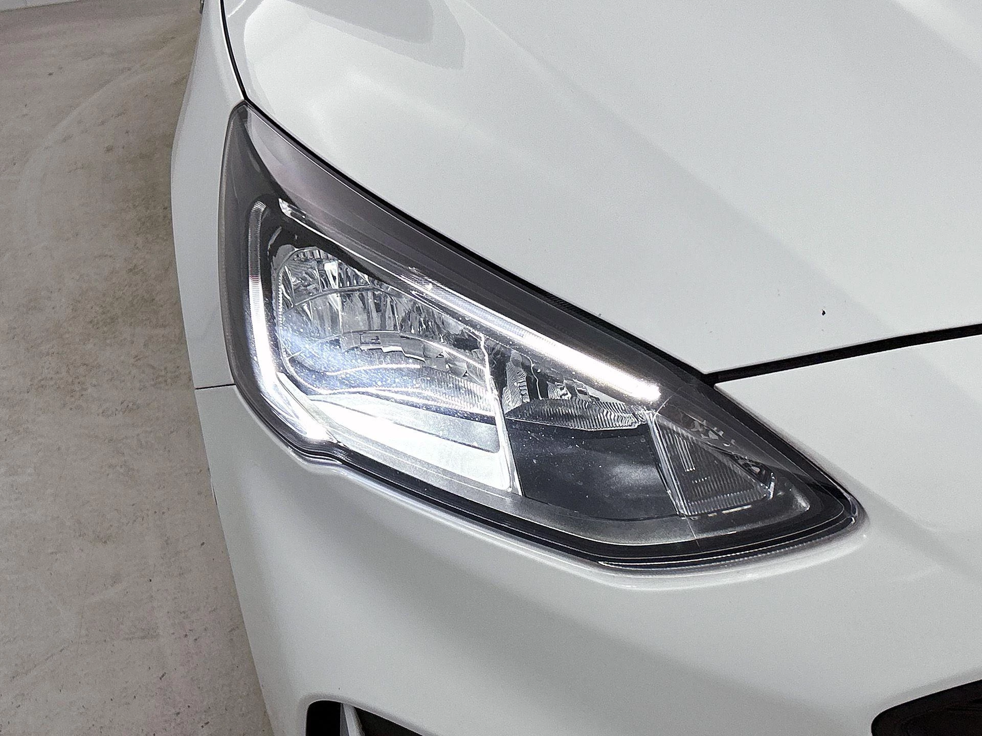 Ford Focus Wagon 1.0 EcoBoost ST Line Business