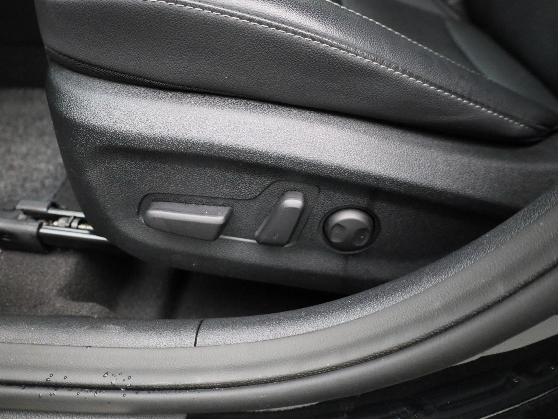 Kia-Niro-image-32