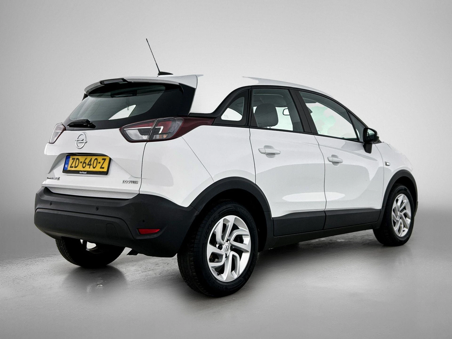 Opel-Crossland X-image-3