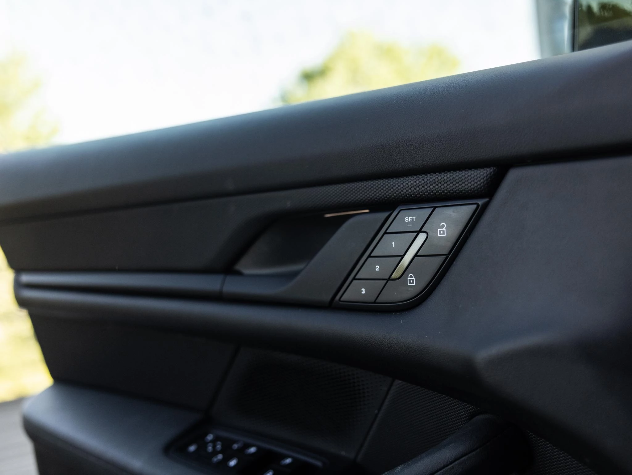 Porsche Taycan Performance 84 kWh