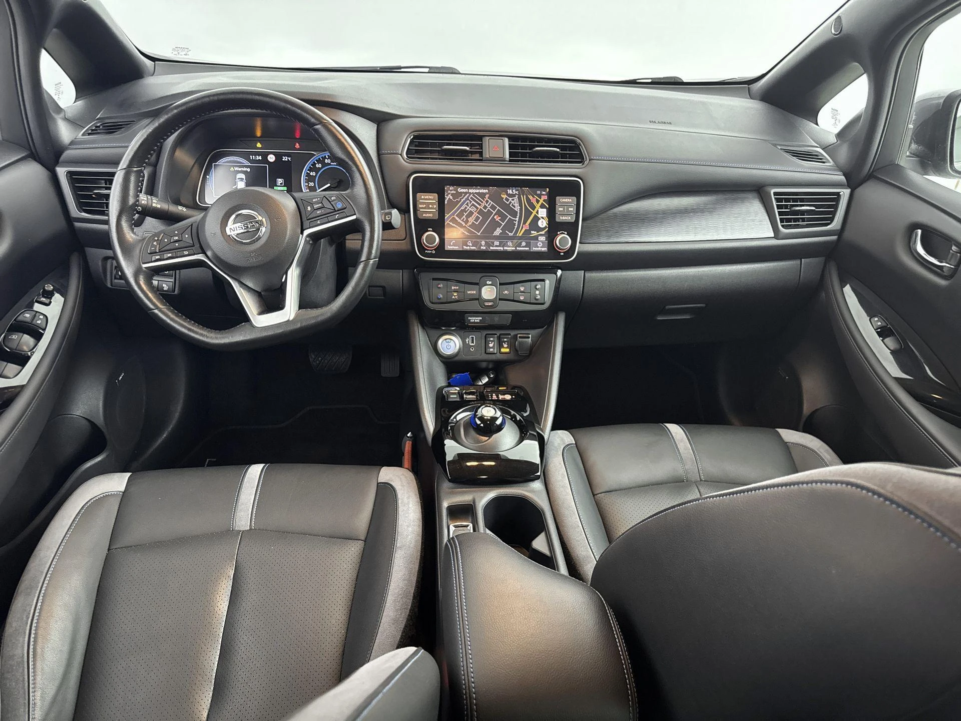 Nissan-Leaf-image-14