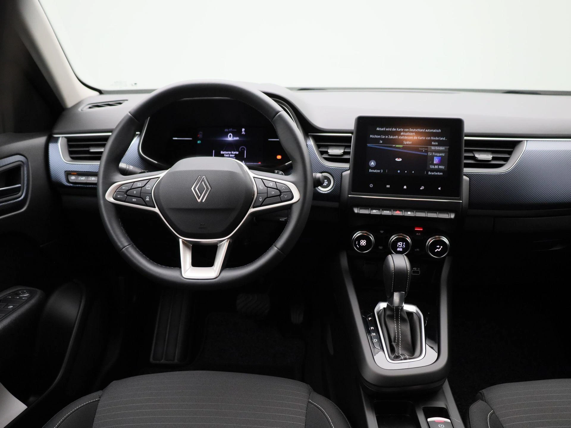 Renault-Arkana-image-6