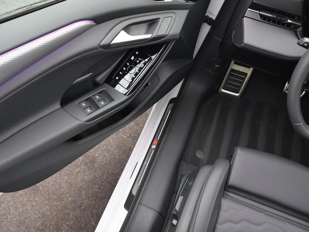Audi A6 Avant e-tron !NIEUW VOERTUIG! Audi A6 Avant Corporate S e-tron 210,00 kW