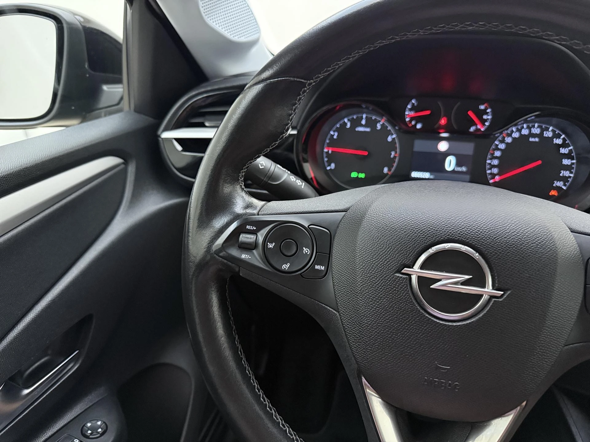 Opel-Corsa-image-11