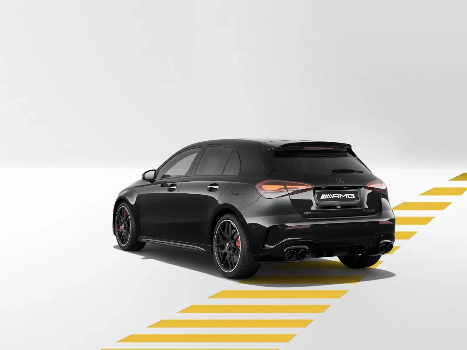 Mercedes-AMG-A-Klasse 45-image-2