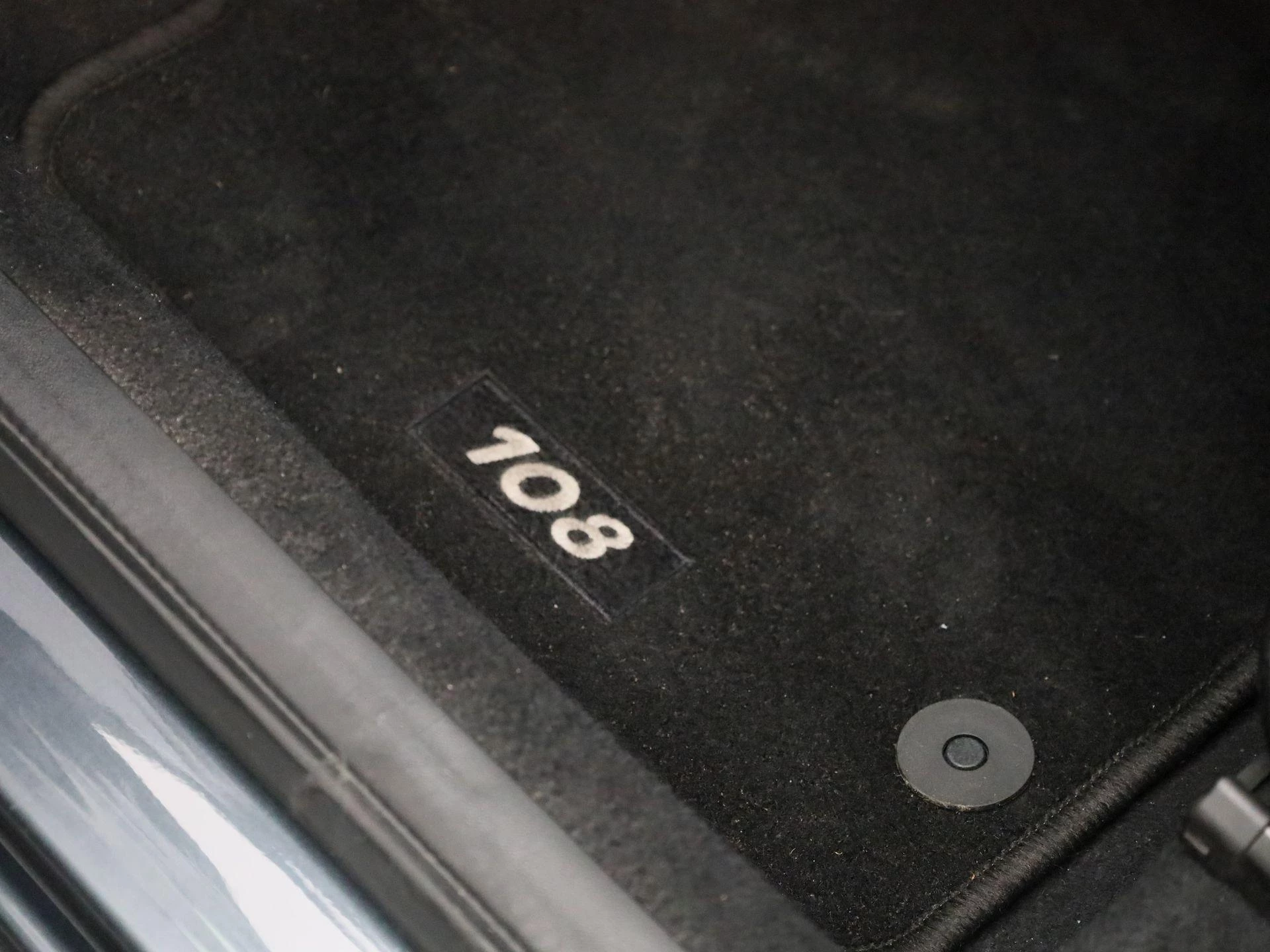 Peugeot-108-image-22