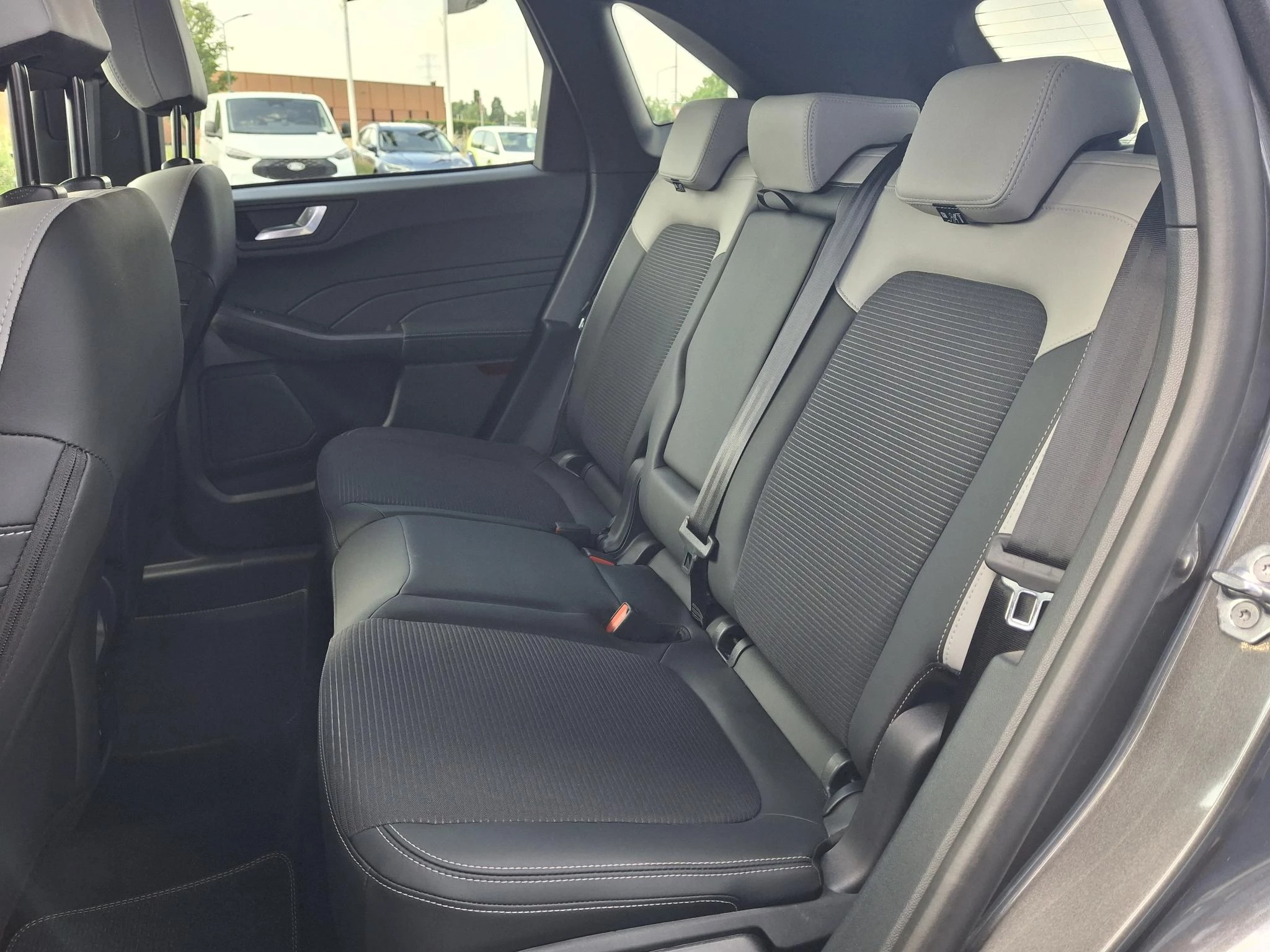 Ford-Kuga-image-13