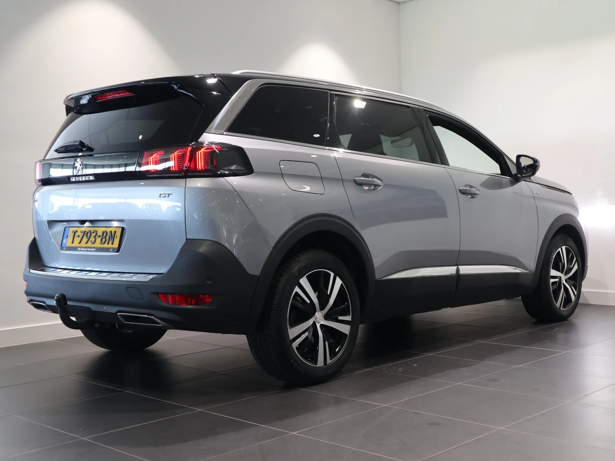 Peugeot-5008-image-4