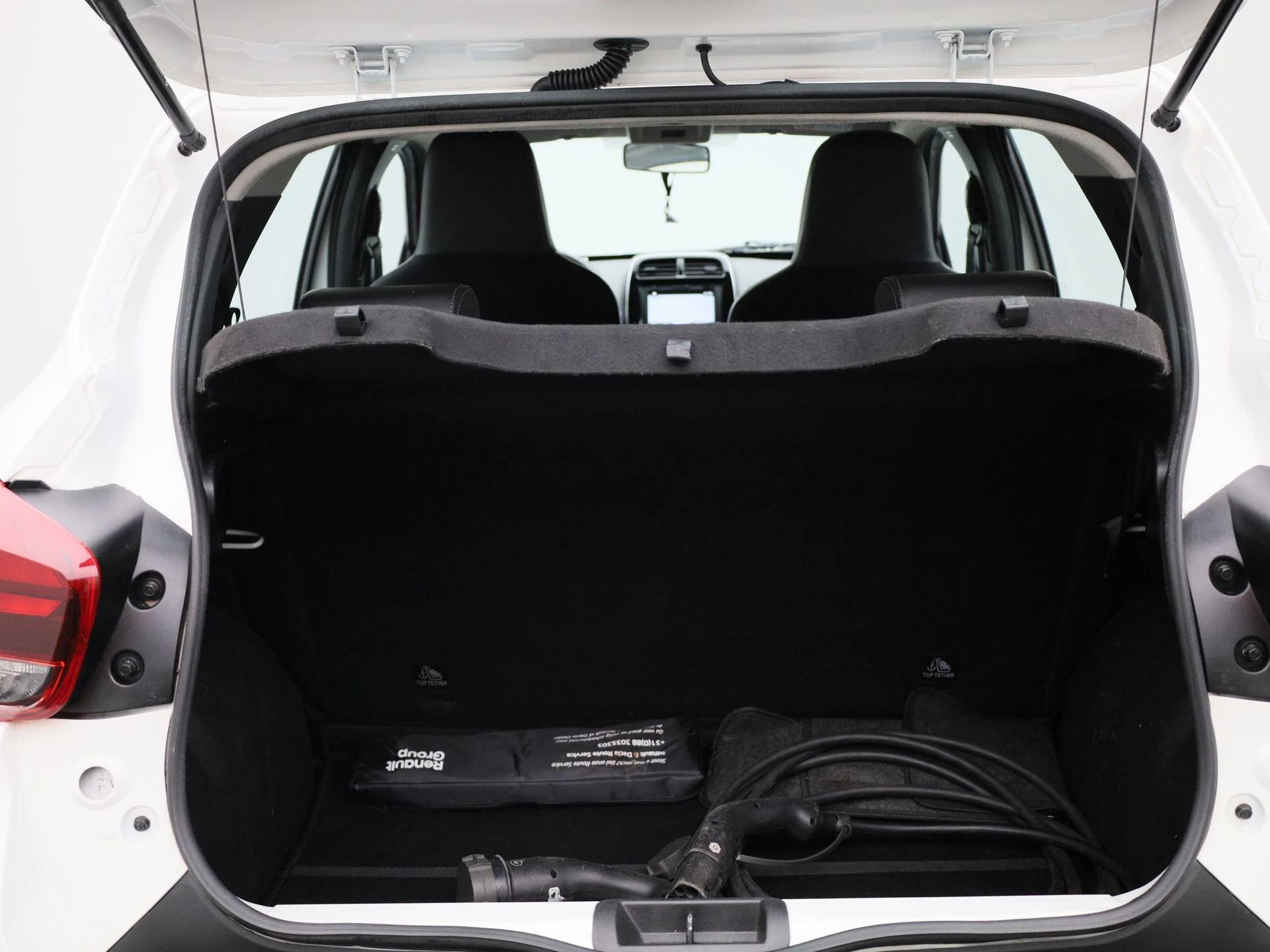 Dacia-Spring-image-13