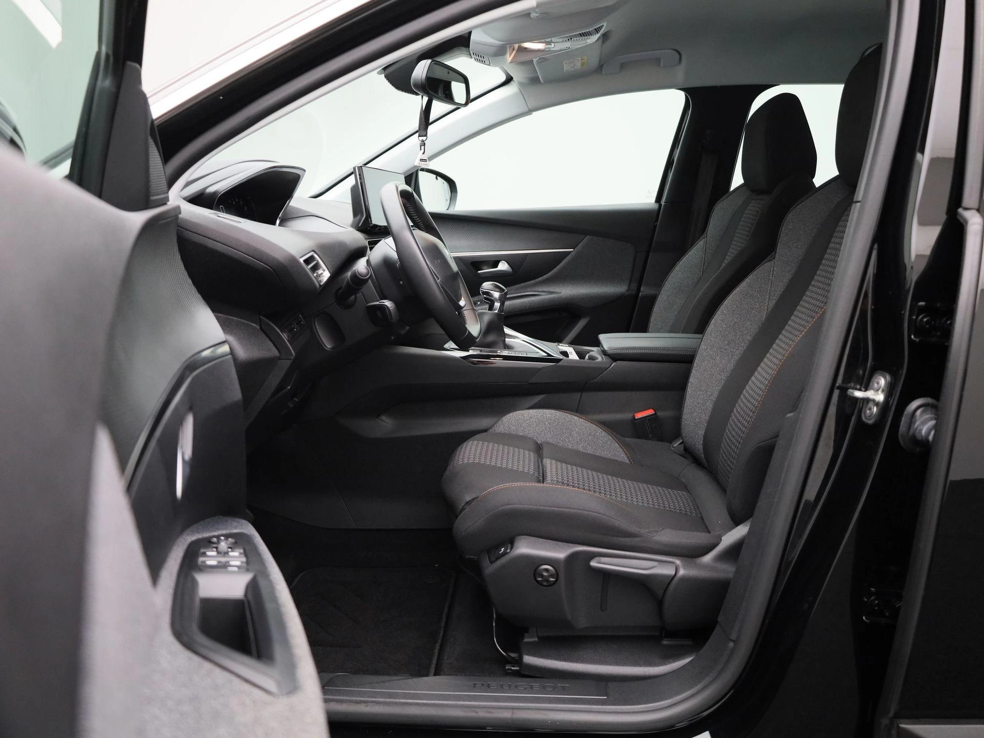 Peugeot-3008-image-10