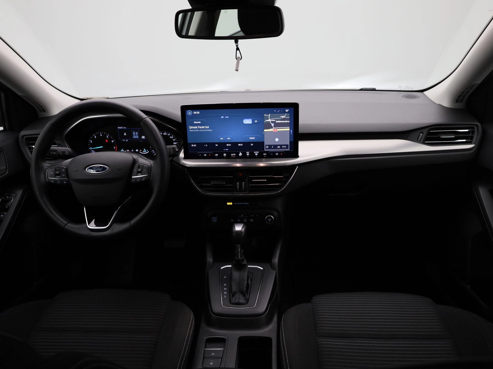 Ford Focus 1.0i EcoBoost MHEV 92kW Titanium DCT