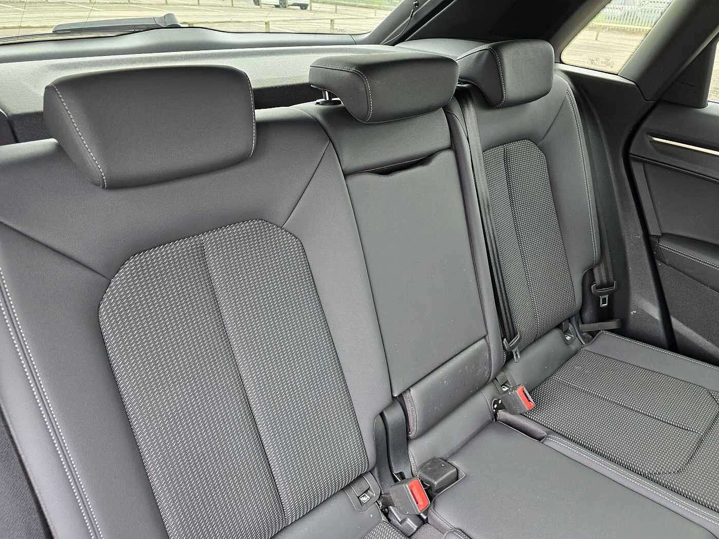 Audi-Q3-image-16