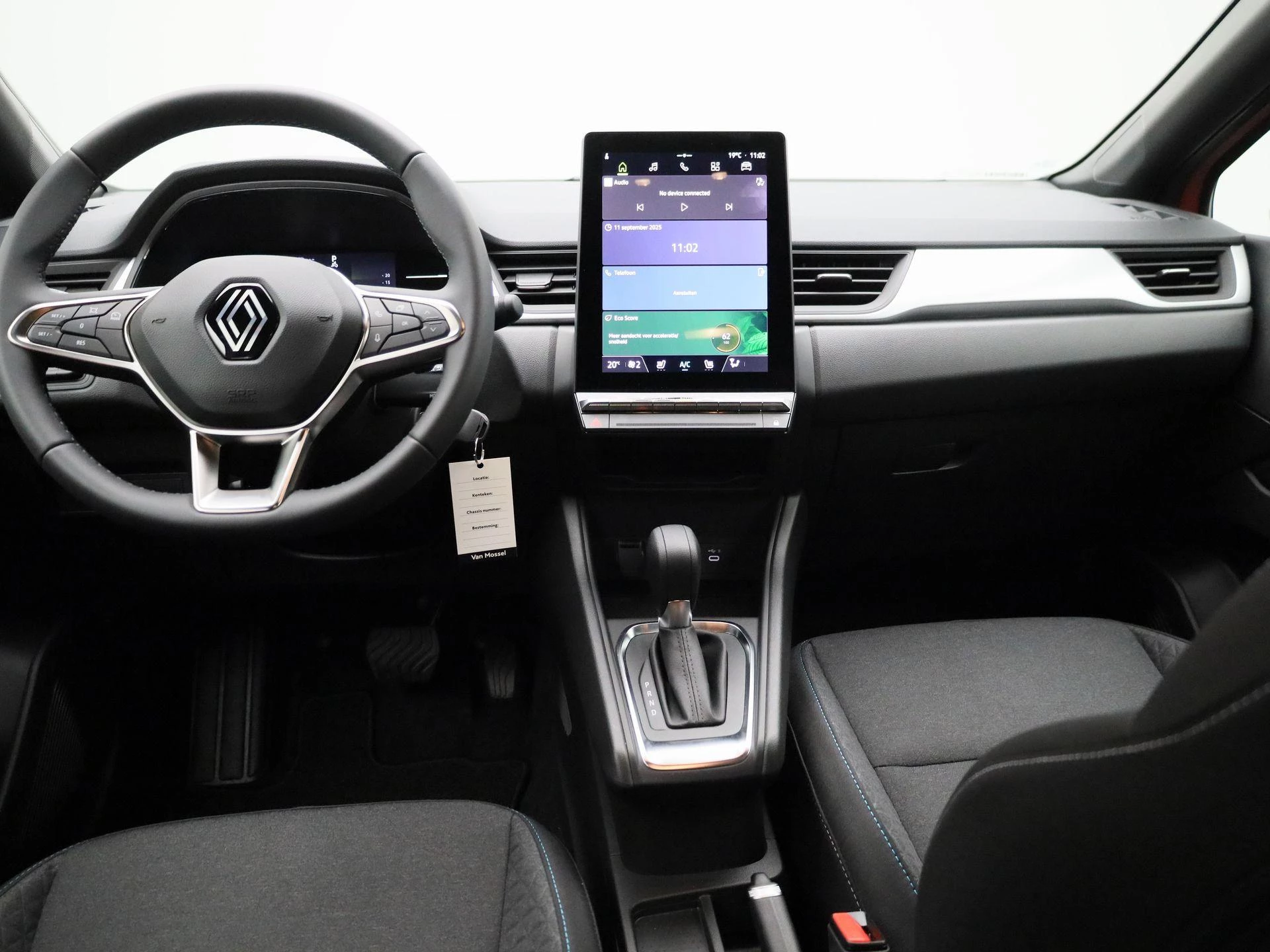 Renault-Captur-image-6