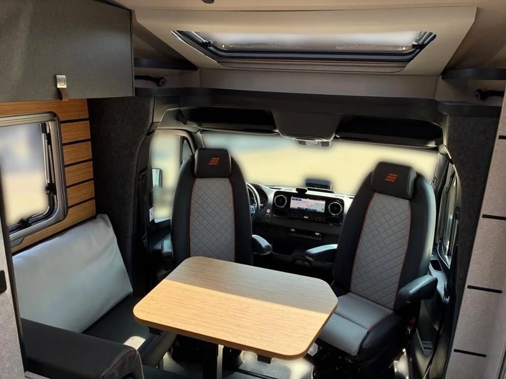 Hymer--image-10